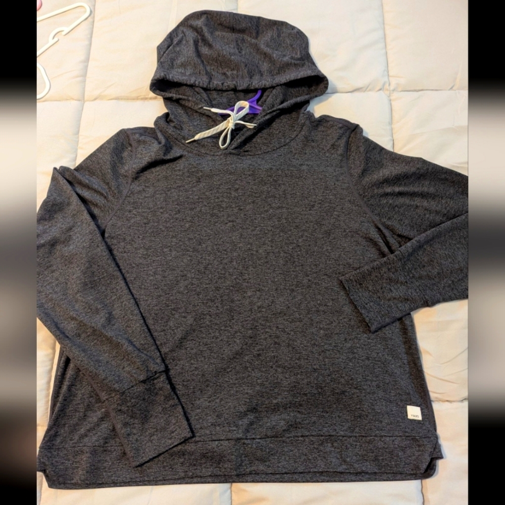 Vuori Halo Essential Hoodie